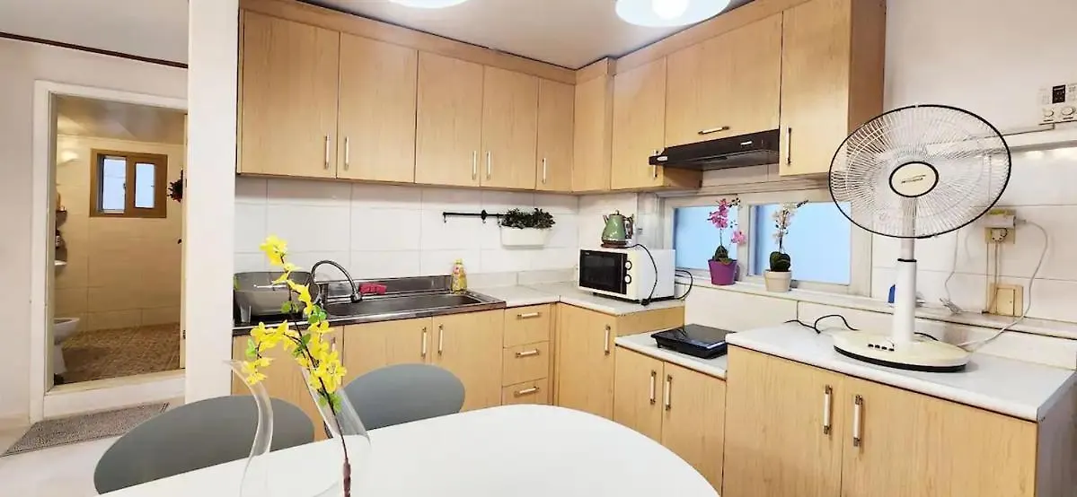 Apartamento B-1 White Linen House Seúl