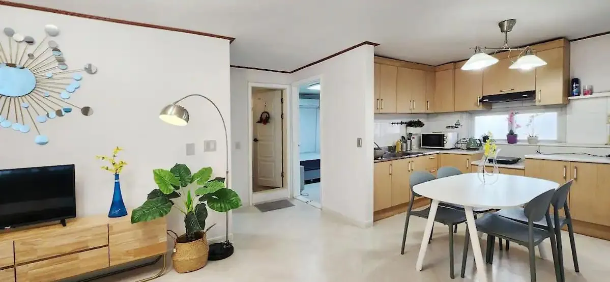 Apartamento B-1 White Linen House Seúl 0*,  Corea del Sur