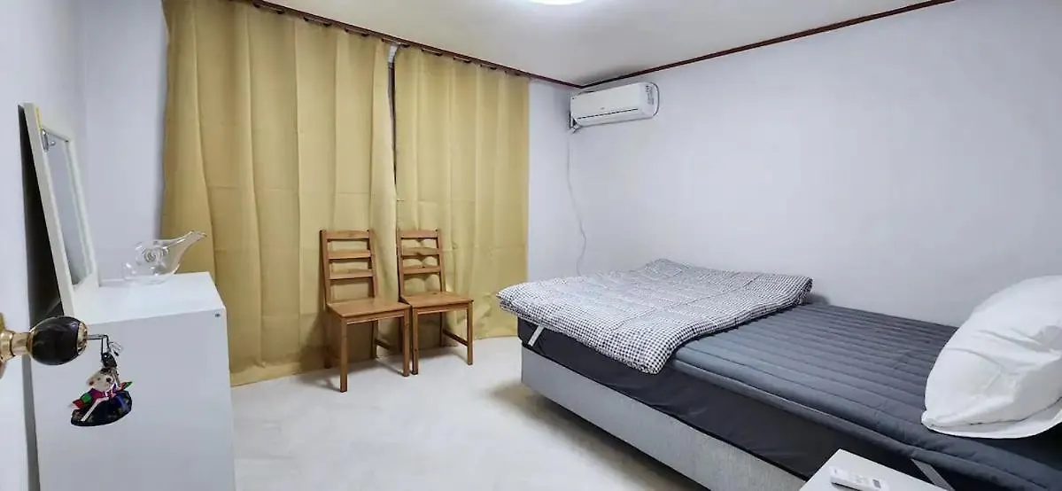 Apartamento B-1 White Linen House Seúl 0*,  Corea del Sur