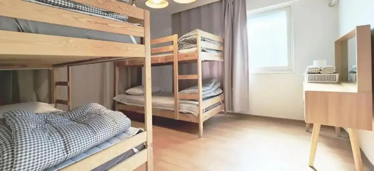 Apartamento B-1 White Linen House Seúl