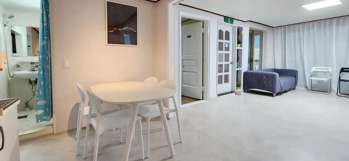 B-1 White Linen House Daire Seul